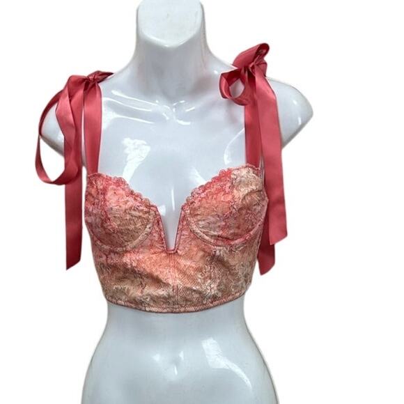 Urban Outfitters Out From Under Yvonne Lace Bow Cropped Corset size S - Picture 6 of 11